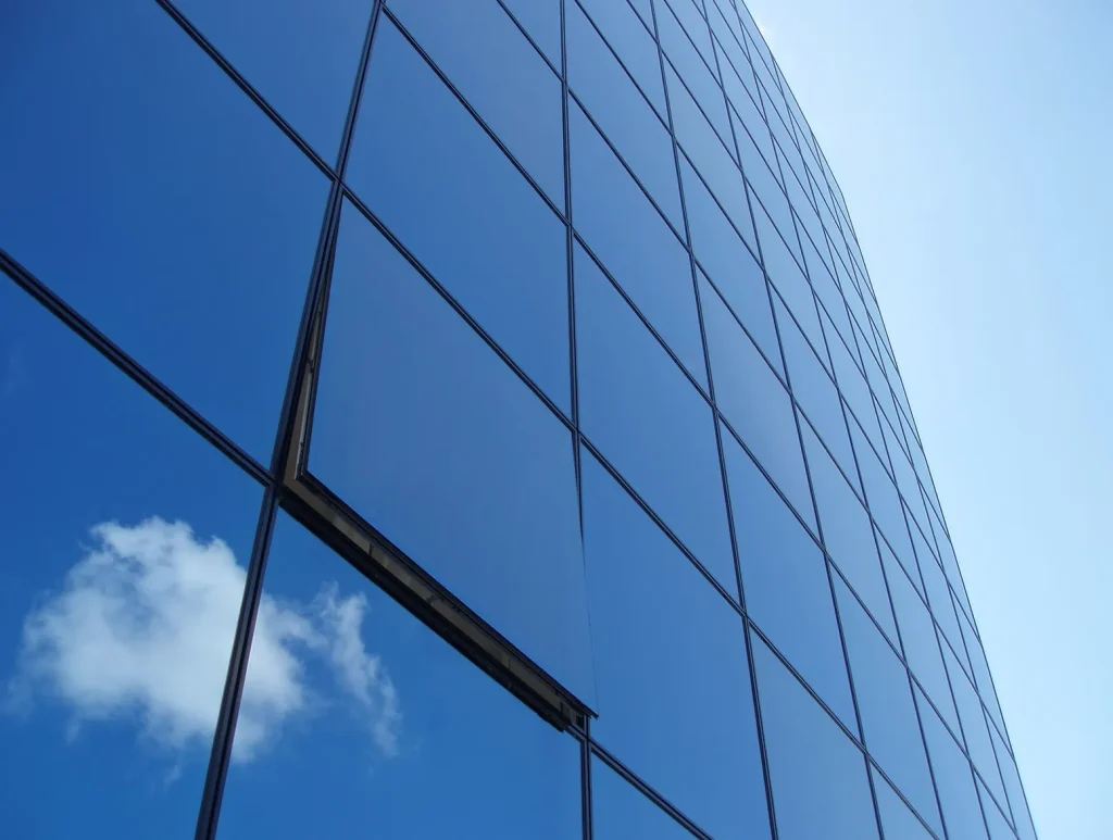 نمای کرتین وال - نمای شیشه ای